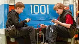 В школах разных регионов России начали проводить занятия по «безопасному интернету», на которых полицейские, психиатры и сотрудники ФСИН рассказывают о рисках использования VPN и обхода блокировок.