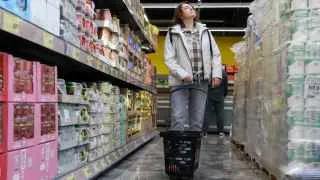 Глава военной разведки Швеции Томас Нильссон полагает, что реальные темпы инфляции и дефицита бюджета в России существенно выше официальных данных, а экономика движется к финансовой катастрофе на фоне продолжающихся военных расходов.