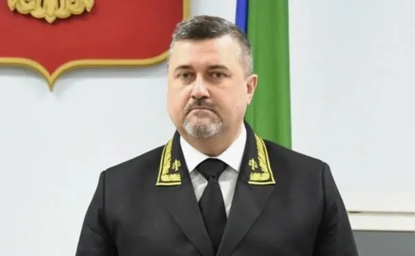 Высшая квалификационная коллегия судей прекратила полномочия Фёдора Щукина по его заявлению о выходе в почётную отставку. Ранее обсуждалась его возможная кандидатура на пост главы Дагестана, которую поддержал президент.