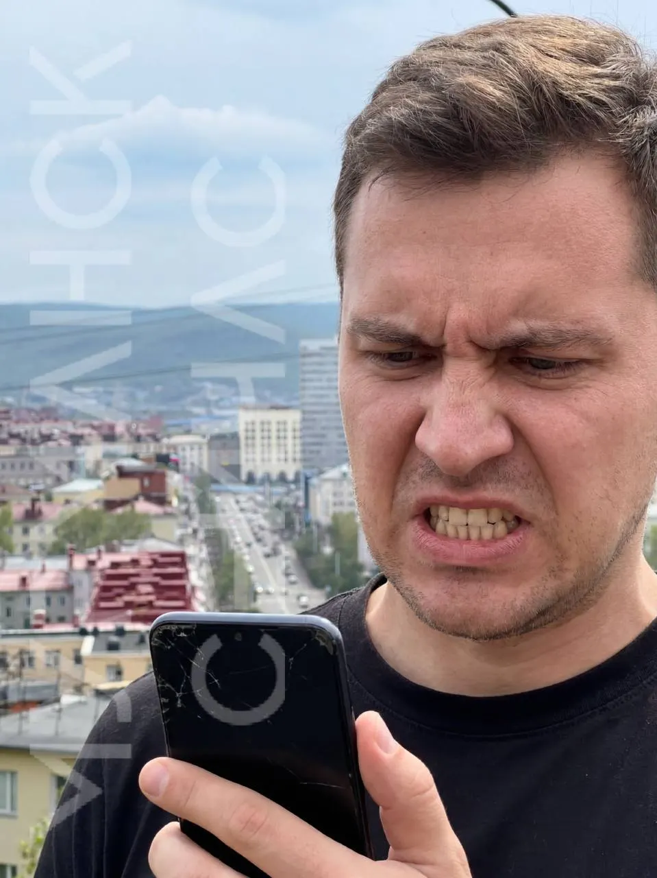 Президент подписал закон о единой государственной базе IMEI: операторы будут фиксировать, к какой SIM привязан каждый аппарат. Устройства, не внесённые в базу, могут быть запрещены к использованию в мобильных сетях.