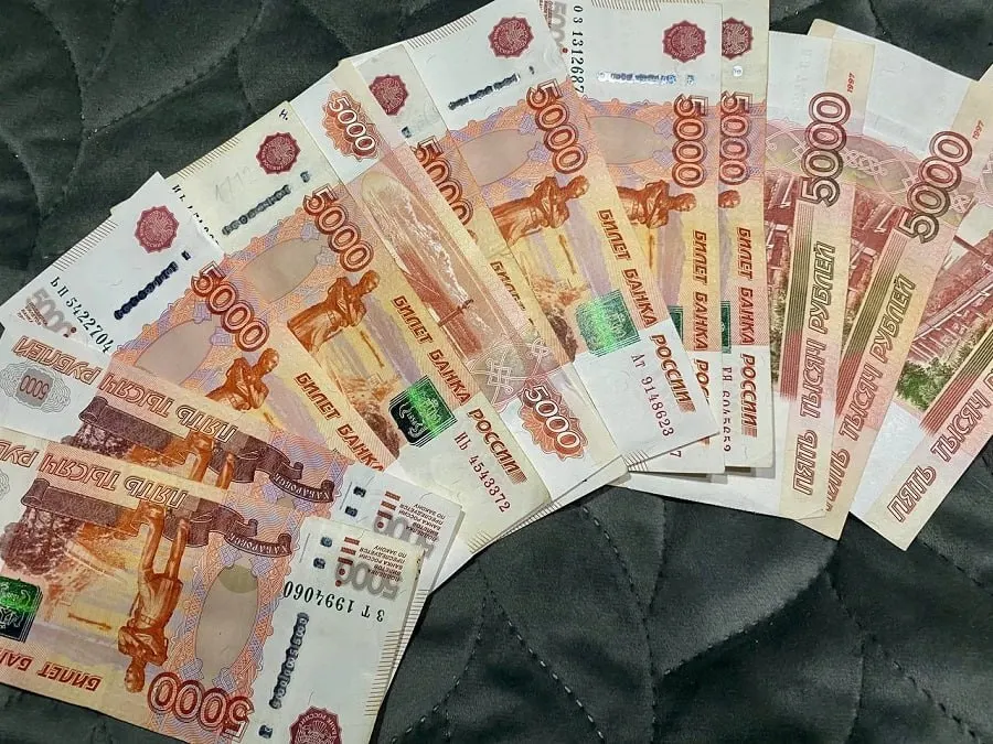 По итогам января–марта 2026 года средняя зарплата в регионе составила 70 013 руб., что на 12% выше, чем годом ранее.