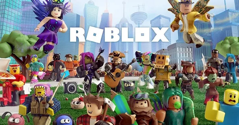 Компания анонсировала запуск аккаунтов Roblox Kids и Roblox Select для возрастной фильтрации и родительского контроля. 9 июня Минцифры и Роскомнадзор обратились в правоохранительные органы с просьбой поддержать разблокировку сервиса; платформа была заблокирована 3 декабря 2025 года.
