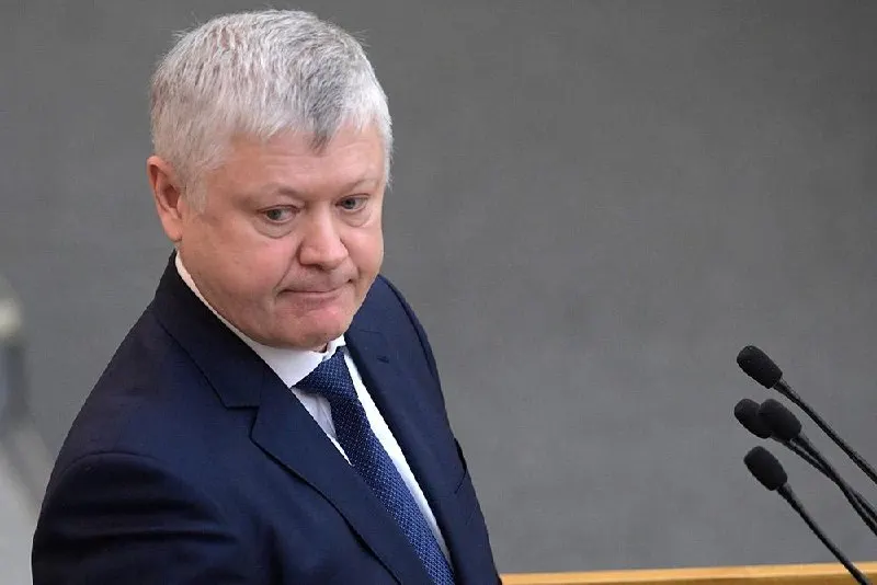 Председатель комитета по безопасности сообщил, что из страны выдворены свыше 360 зарубежных структур, более 60 — по материалам комиссии; по его словам, приняты 46 законов для защиты суверенитета.