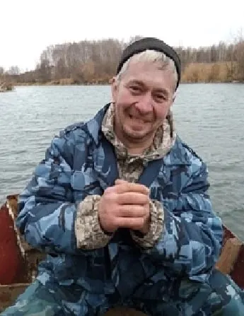 Сергей Валерьевич Шуягин, 1984 г.р., ушёл из дома в Нововятском районе 1 июля и до сих пор не вернулся. Просьба сообщать любую информацию по телефонам.