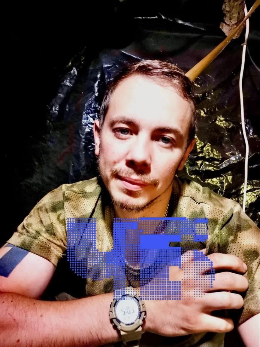 Отец погибшего обвиняет военные ведомства и чиновников: сына похоронили тайно в Балтийске, а действующие нормы лишили родителей права распоряжаться телом и проститься.