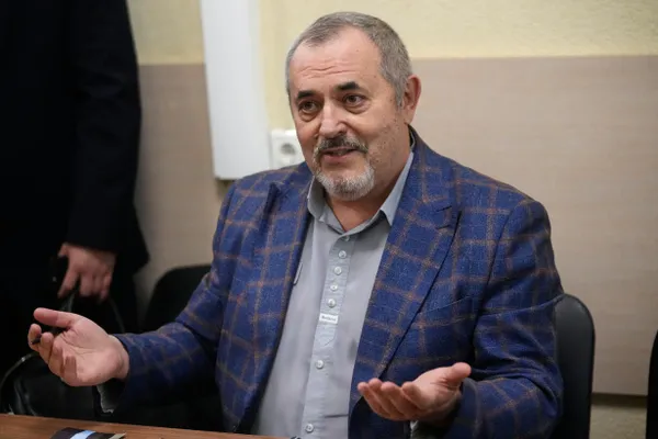 Перед выборами в Госдуму как минимум 21 политик столкнулся с обвинениями, которые могут лишить их права выдвигаться: большинство дел связано с публикациями в интернете и в основном заканчивается минимальными штрафами.