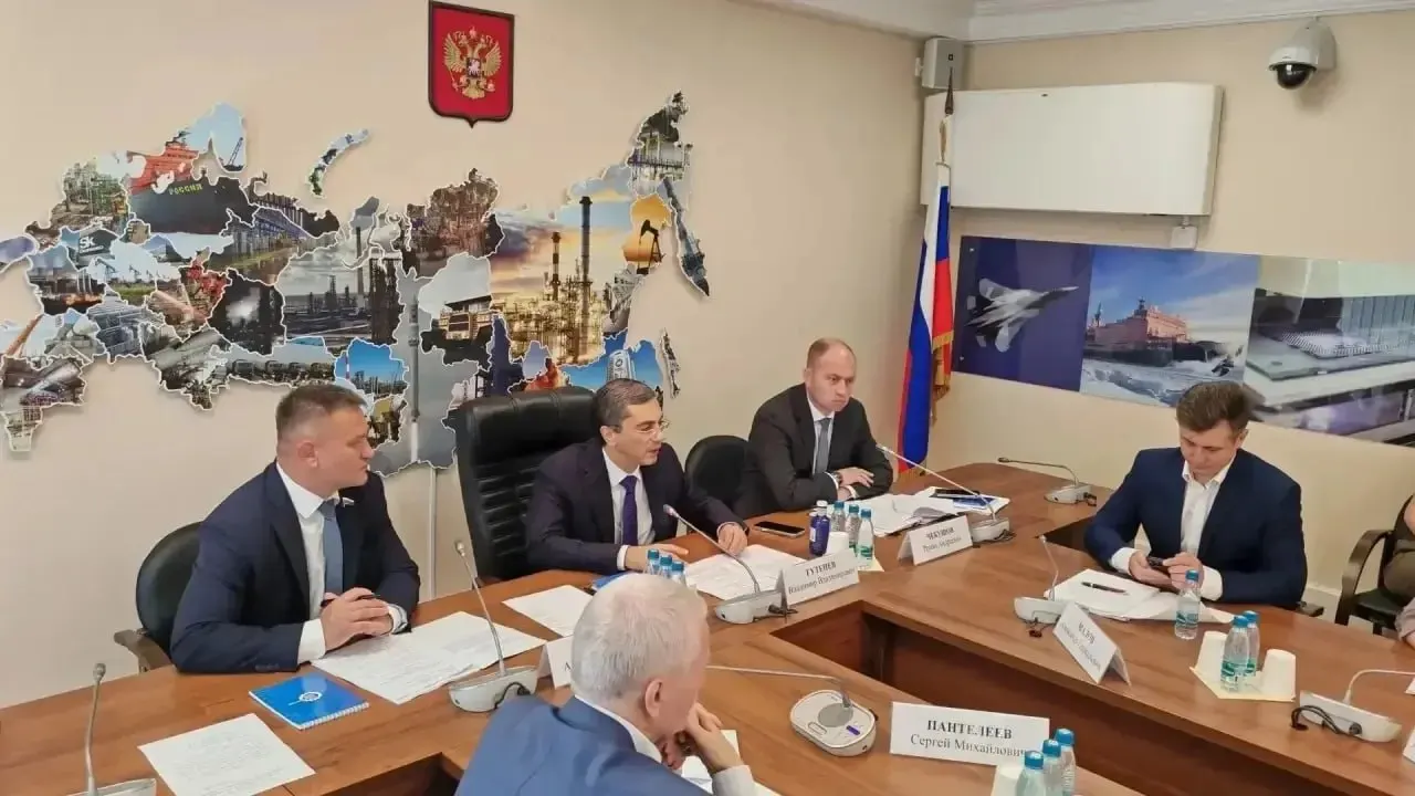 Законопроект предусматривает доступ Минпромторга и Минсельхоза к данным ФНС о формировании цен на каждом этапе поставок, чтобы оперативно выявлять и устранять причины резкого подорожания.