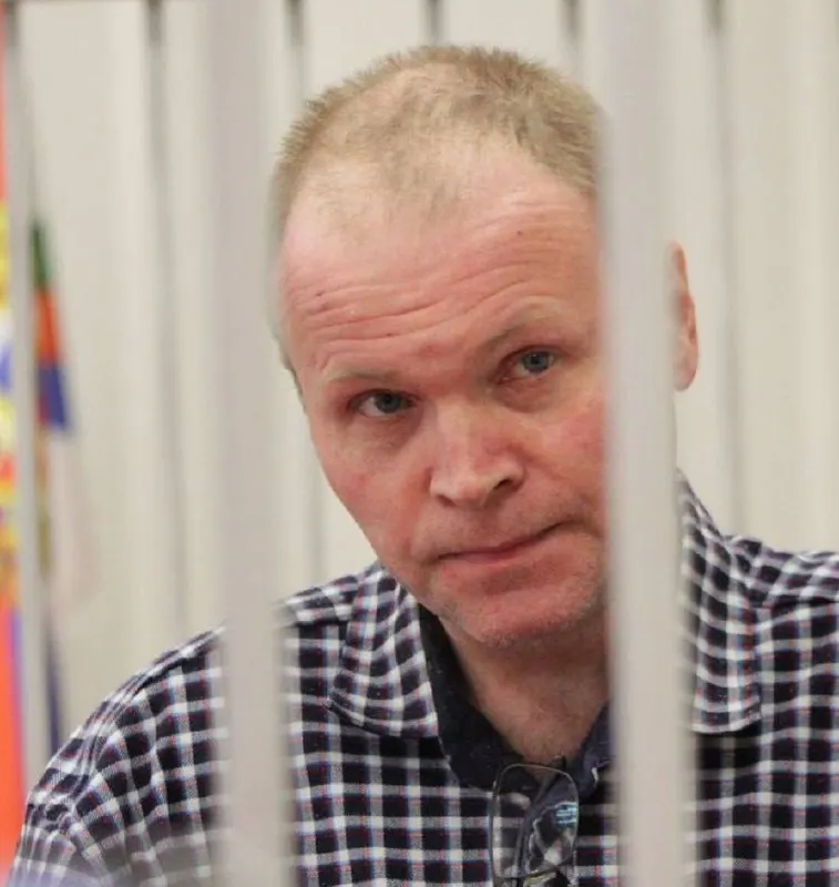 Матери политзаключённого саксофониста рассказала o том, что сын не получает писем, не может пользоваться холодильником и на жалобы отвечают формальными отписками; зафиксированы новые эпизоды насилия.