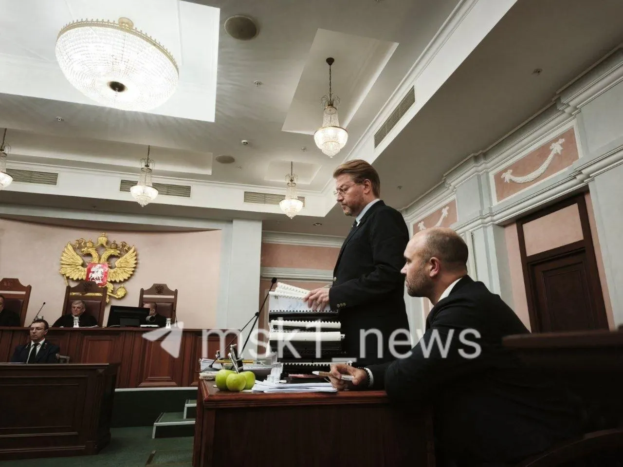 Юристы и политики спорят о ходе процесса и возможности восстановления партии «Яблоко» после документа Росфинмониторинга.