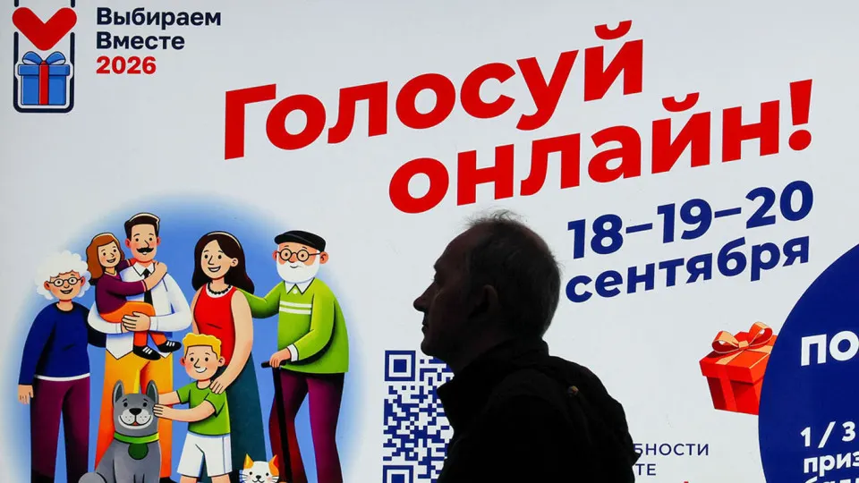 В день выборов региональные чиновники обучают публиковать свидетельства честности процедур через соцсети; обсуждаются риски информационной войны и меры против фейков.