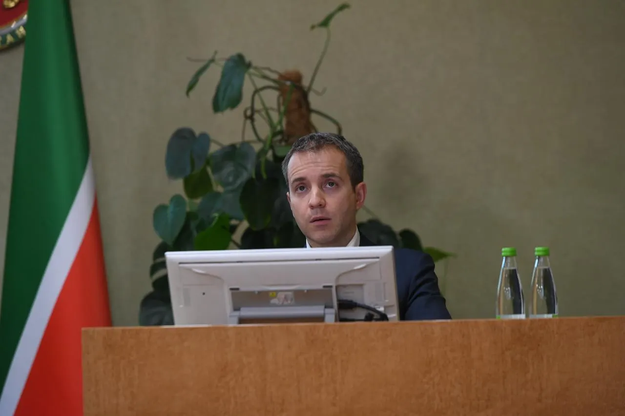 По делу финансовой пирамиды Finiko арестован Николай Никифоров; местонахождение пока неизвестно.