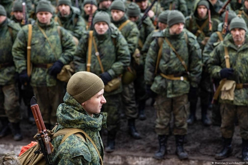 Суды признают право на освобождение, но военкоматы часто отказывают. История из Кирова иллюстрирует сложную практику и борьбу семей за законное освобождение.
