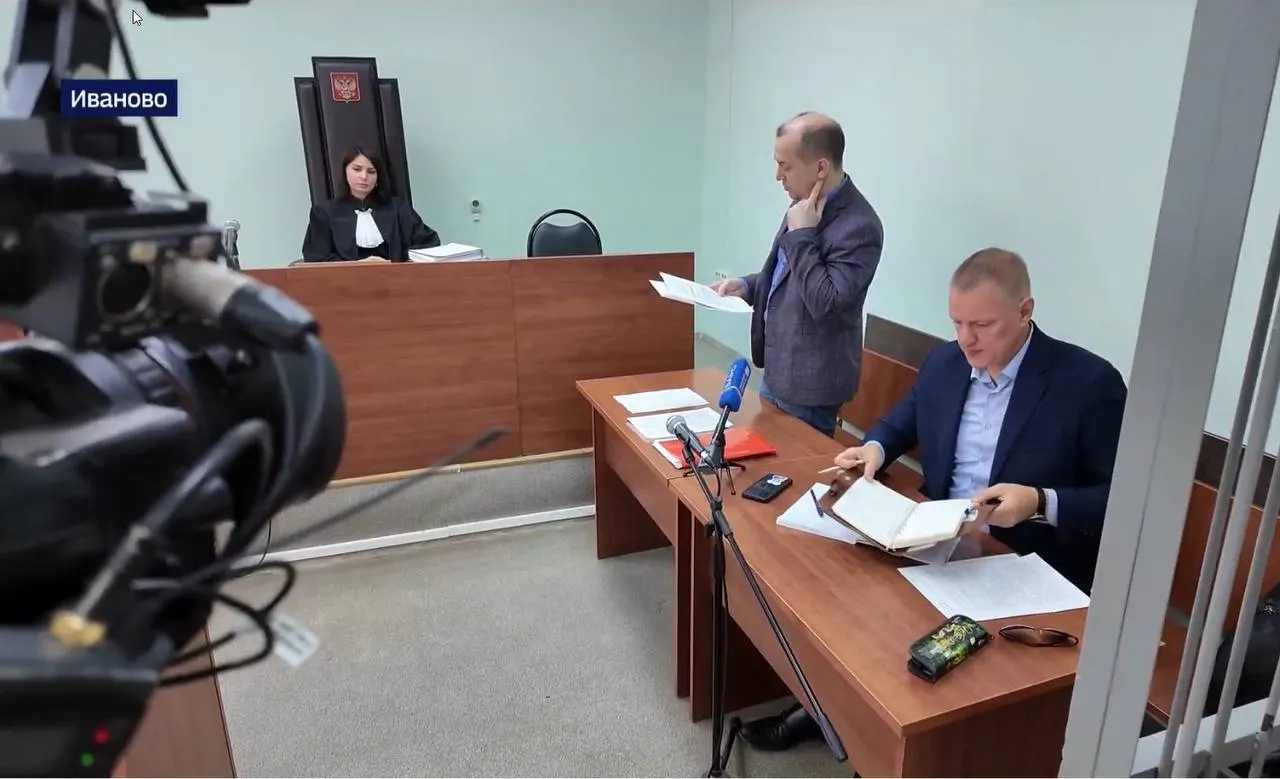 Глава Следственного комитета потребовал представить доклад по делу против главного редактора ивановского телеканала; журналист ранее пытался добиться возбуждения дел против сотрудников МВД, что сопровождалось обвинениями в клевете и штрафами.