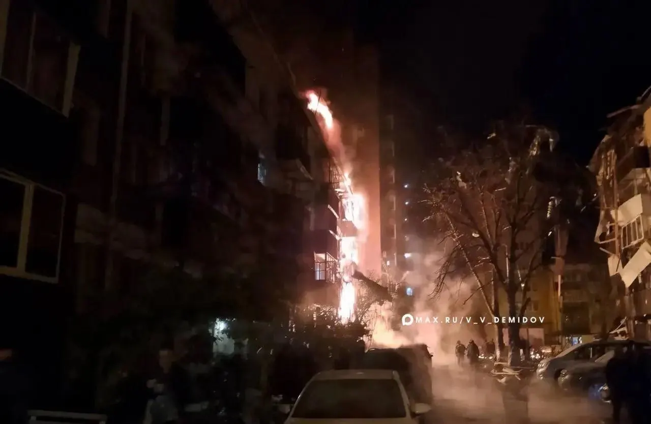 По регионам страны прошли удары беспилотников: погиб мирный житель, есть пострадавшие.