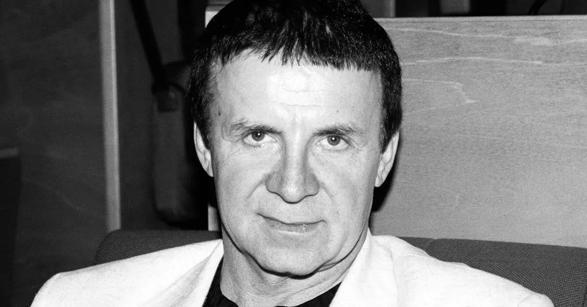 Сообщается о кончине известного экстрасенса Анатолия Кашпировского; дополнительные детали пока не приводятся.